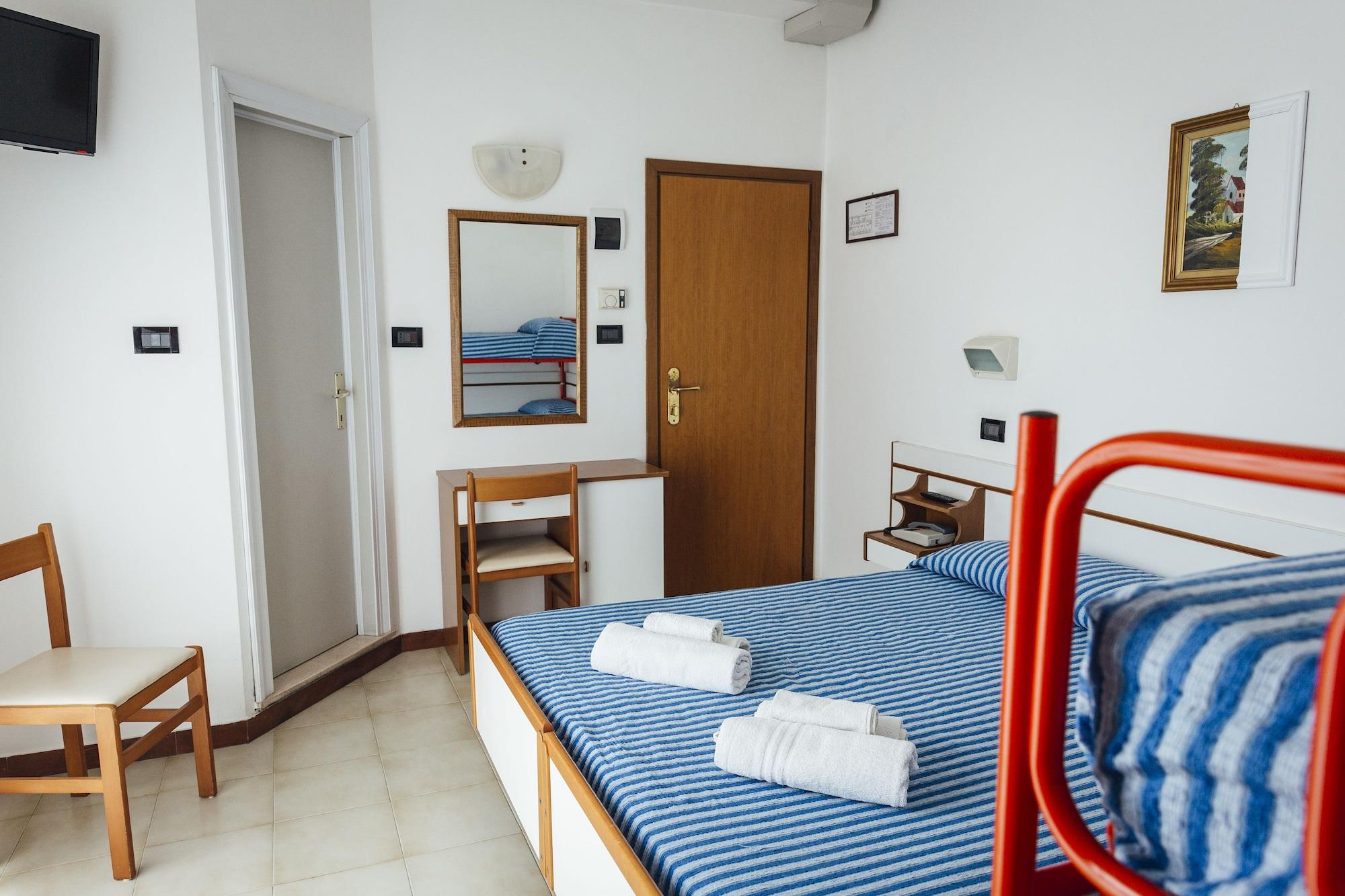 Hotel Montecarlo Rimini Bagian luar foto